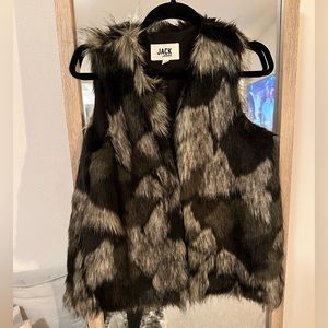 Jack by BB Dakota black/grey faux vest